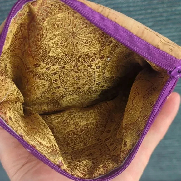 Horse Themed Change Purse Or Makeup Bag. For Kitty Rescue! NWOT - Picture 8 of 8